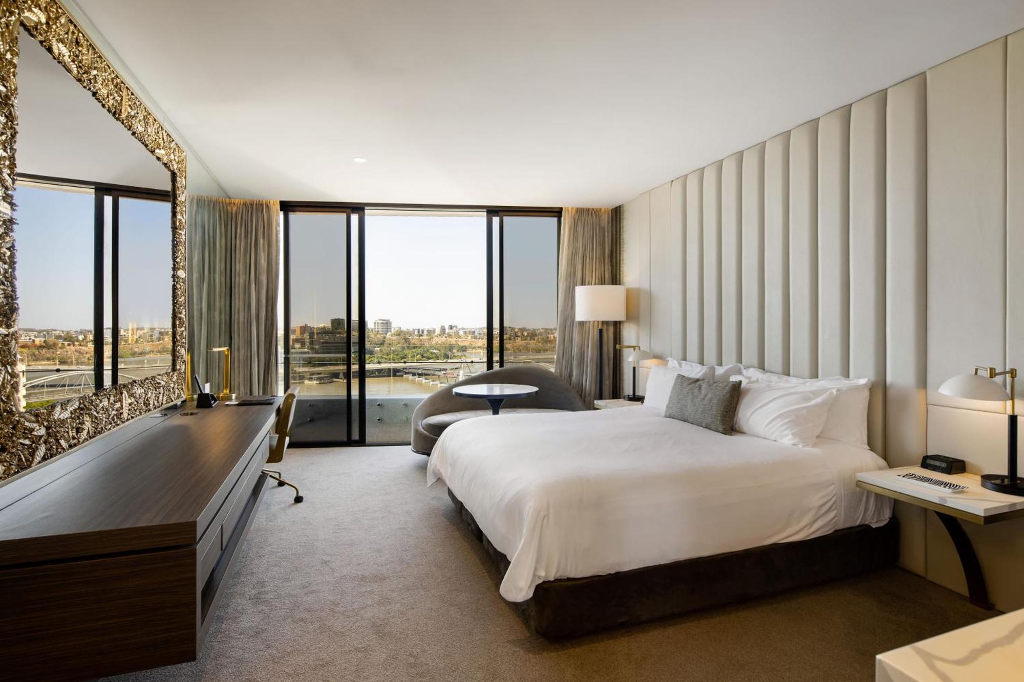 Emporium Hotel South Bank Брисбен Экстерьер фото A guest room at the Westin